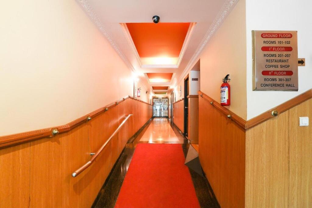 New Hotel Amr Grand Port Blair Extérieur photo